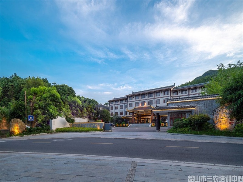 基地概况(图1)